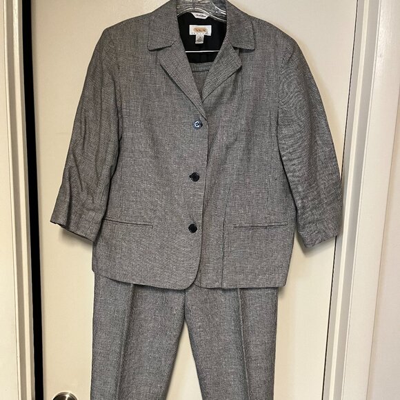 Talbots Petites  Houndstooth Irish Linen Suit, Size 14 - Picture 1 of 5